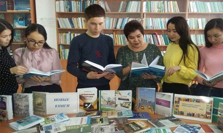 Выставка новых книг